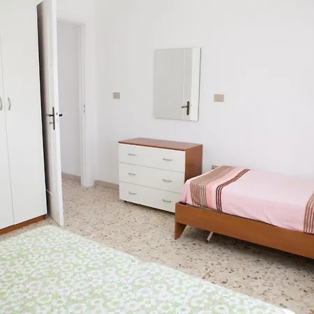 Apartment Aurora Torre Lapillo
