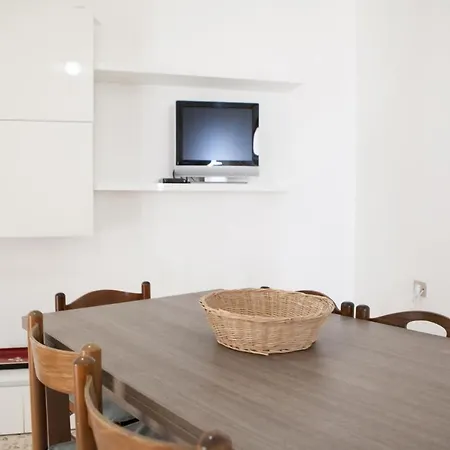 Apartment Aurora